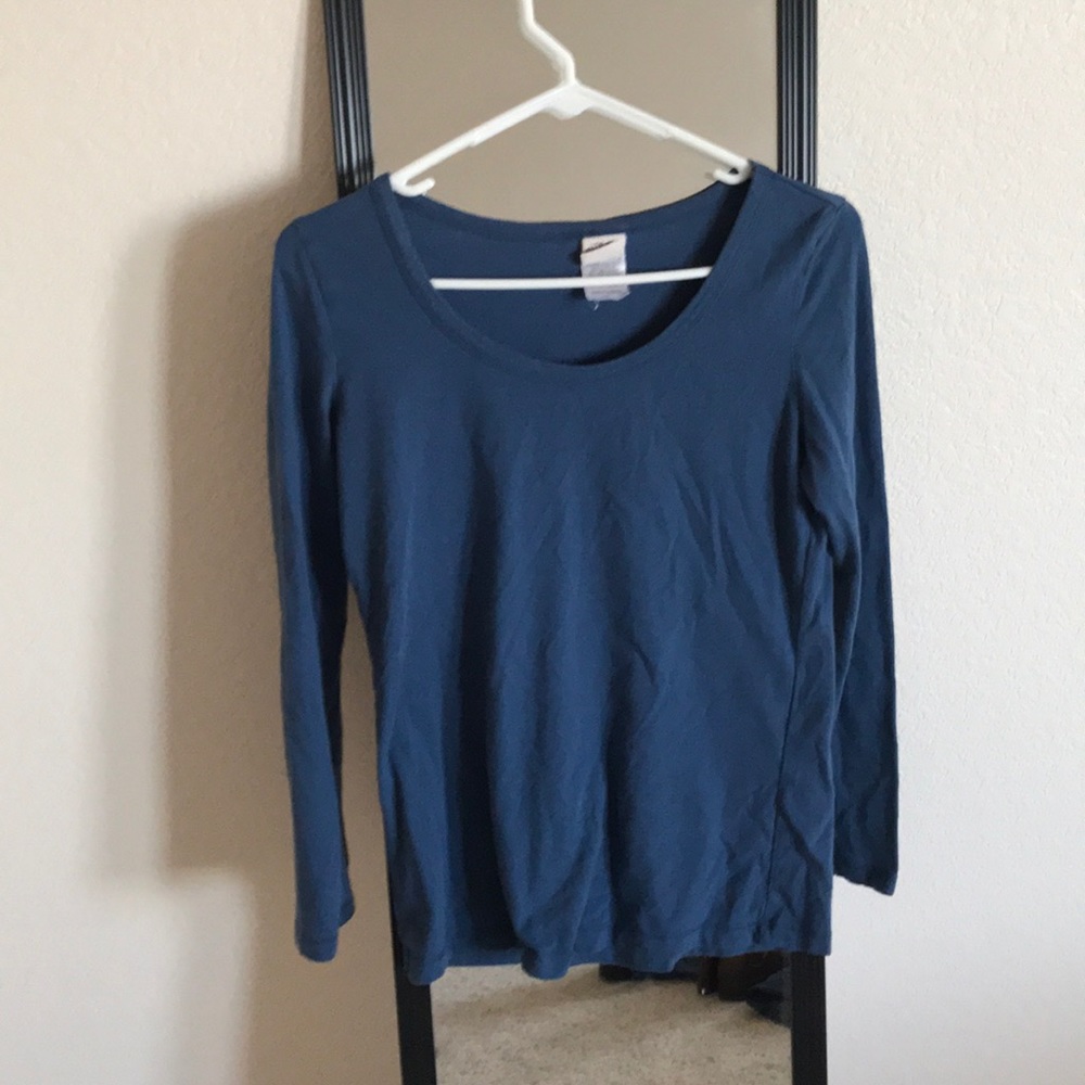 Blue long sleeve shirt